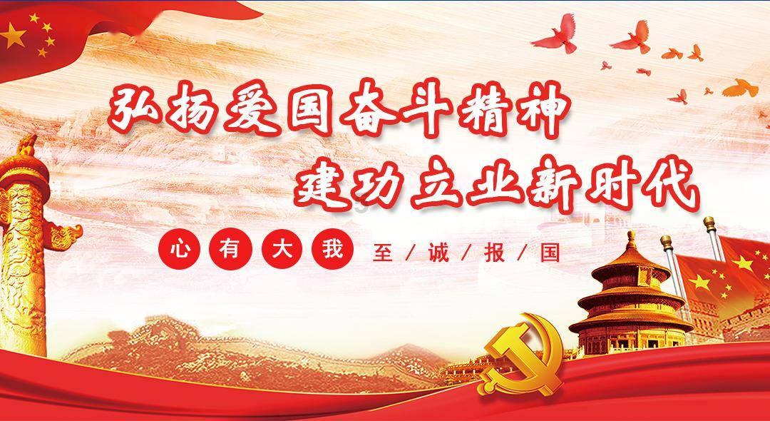 逃离古老的乡村房子